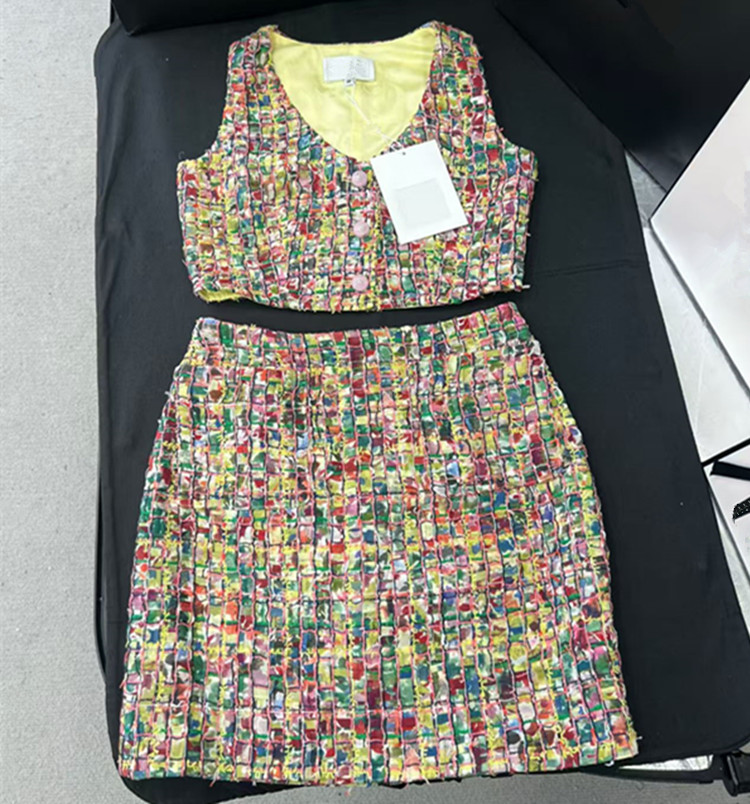 Summer Clothing In Winter - Conjunto de Falda y Top de